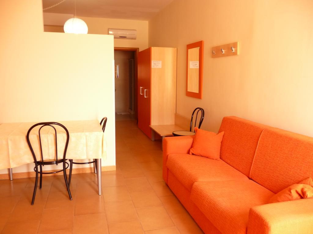 Agathae Hotel & Residence Скольїтті Екстер'єр фото